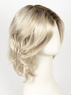 SUNLIT-BLONDE | Soft Blend of Sandy Blonde, Lightest Blonde and Iced Blonde with a Light Golden Brown Root