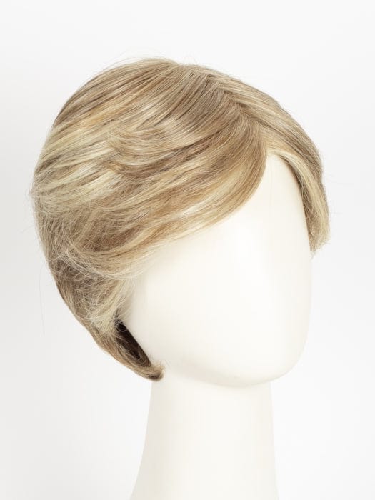 RL16/88 PALE GOLDEN HONEY | Dark Natural Blonde Evenly Blended with Pale Golden Blonde