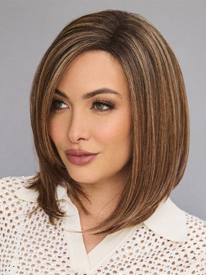 Stylish bob with a lace-front and mono part