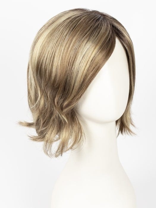 R12/26CHM | Light Brown with chunky Golden Blonde highlights