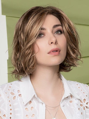 Nola has all the elements of a classic bob with beachy waves