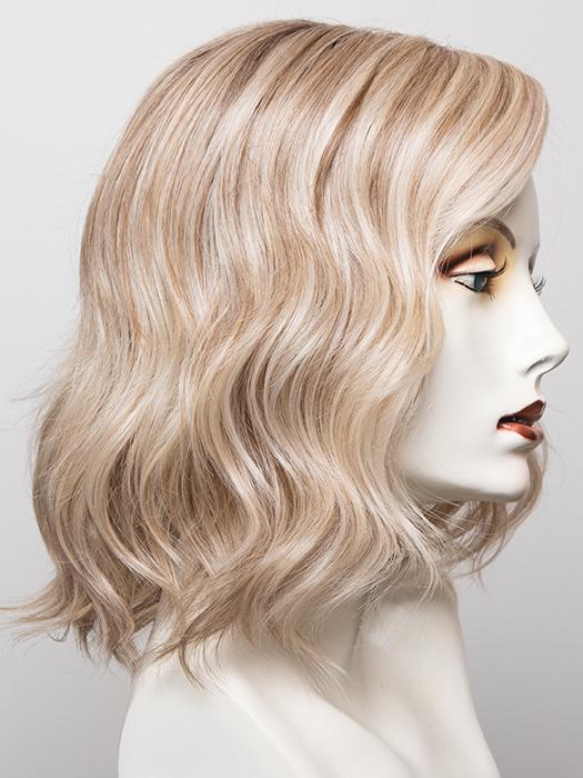 RL19/23SS SHADED BISCUIT | Light Ash Blonde Evenly Blended with Cool Platinum Blonde and Dark Roots